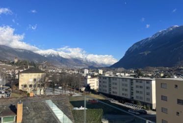 Magnifique attique contemporain de 3.5 pièces à Sierre - Dernières Opportunités !