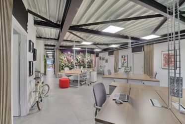 LOCAUX / Parfait pour Coworking