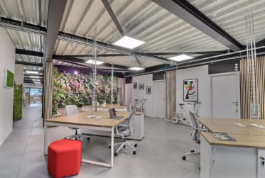 LOCAUX / Parfait pour Coworking