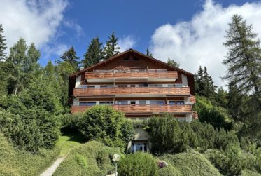Rare ! Bel appartement de 4 pièces situé au rez jardin