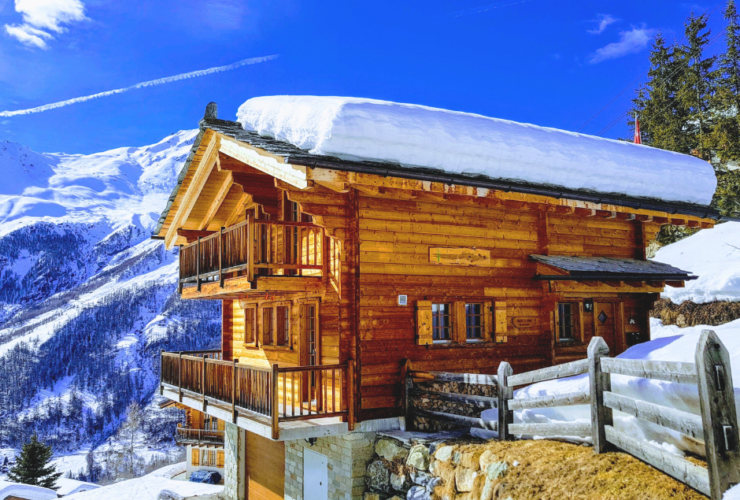 Chalet au coeur d'Evolène ! A ne pas louper ! En résidence secondaire !
