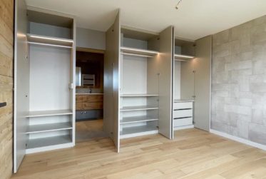 Attique d’Exception 4,5 pces de 130 m2 rénové à Neuf avec Vue Panoramique