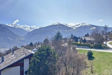 Appartement en attique avec vue à découvrir vendables aux étrangers !