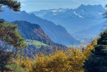 Chalet individuel à Blonay, Les Pléiades. sur 3’000 m² de parcelle
