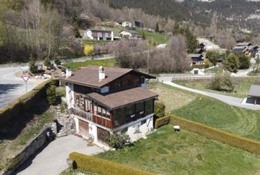 Chalet de 5,5 pièces à Crans-Montana, secteur Mollens - Vente aux étrangers