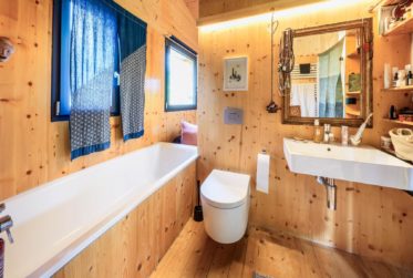 Ensemble rare de deux villas avec parcelle attenante – Ayent (Valais)