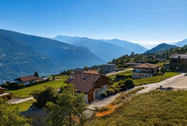 Villa contemporaine d'exception à Chermignon – Dernière opportunité disponible