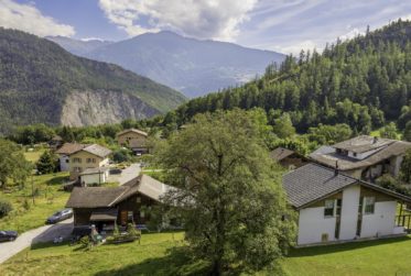 Attique neuf de 85 m2 à Ayent